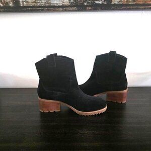 NEW Sorel Suede Lug Sole Heeled Boots Booties, Black, 7